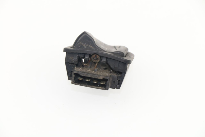 photo de INTERRUPTOR DE LUZ ALTA PIAGGIO FLY 125 (2005 - 2012)