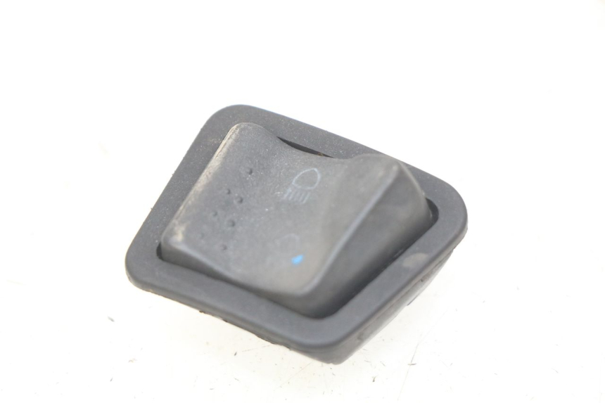 photo de INTERRUPTOR DE LUZ ALTA PIAGGIO FLY 100 (2006 - 2010)