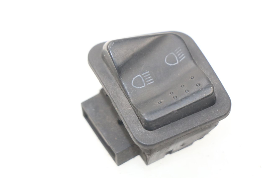 photo de INTERRUPTOR DE LUZ ALTA PIAGGIO LIBERTY 4T 50 (2004 - 2008)