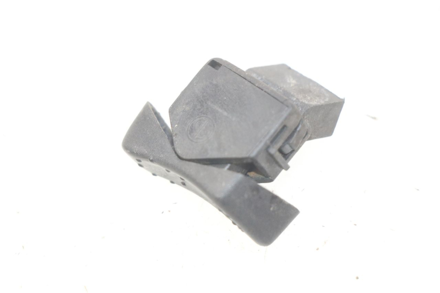 photo de INTERRUPTOR DE LUZ ALTA PIAGGIO VESPA LX 125 (2005 - 2010)