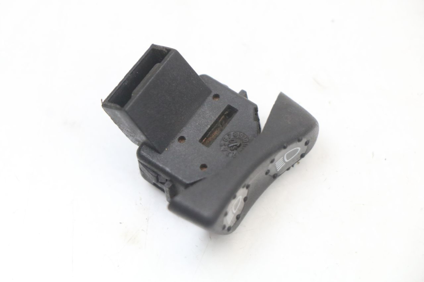 photo de INTERRUPTOR DE LUZ ALTA PIAGGIO VESPA LX 125 (2005 - 2010)