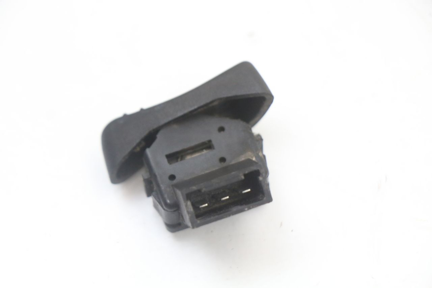 photo de INTERRUPTOR DE LUZ ALTA PIAGGIO VESPA LX 2T 50 (2005 - 2013)