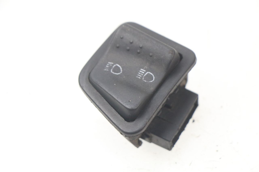 photo de INTERRUPTOR DE LUZ ALTA PIAGGIO ZIP 2T 50 (2009 - 2019)