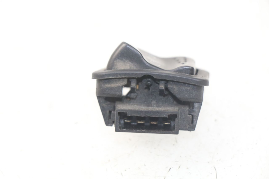 photo de INTERRUPTOR DE LUZ ALTA PIAGGIO ZIP 2T 50 (2009 - 2019)