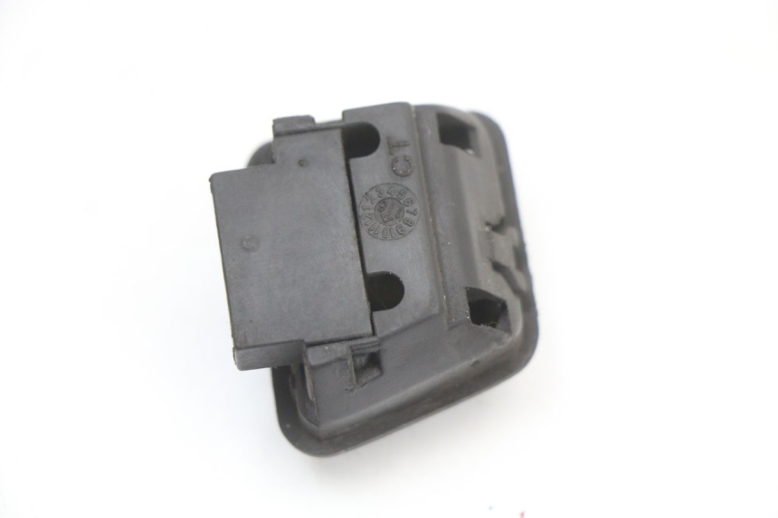 photo de INTERRUPTOR DE LUZ ALTA PIAGGIO ZIP 2T 50 (2009 - 2019)