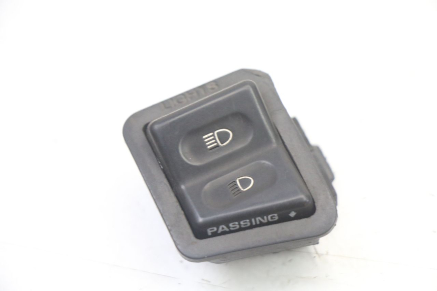 photo de INTERRUPTOR DE LUZ ALTA SYM ORBIT III 3 4T 50 (2018 - 2021)