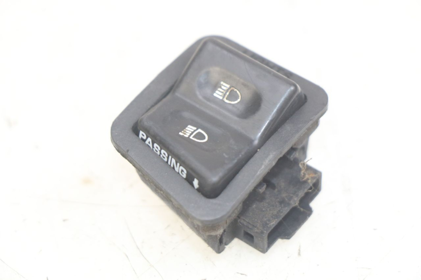 photo de INTERRUPTOR DE LUZ ALTA PEUGEOT TWEET 4T 50 (2018 - 2020)