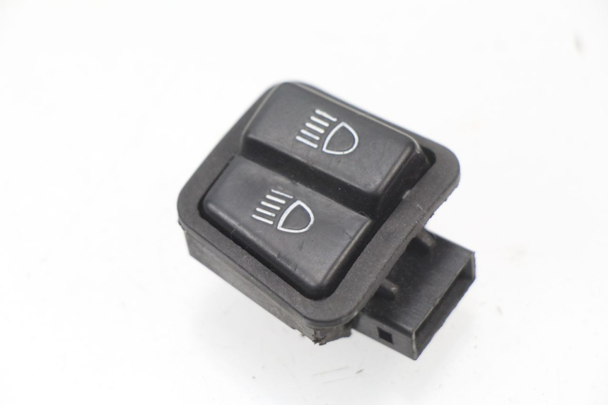 photo de CONMUTADOR LUCES REVATTO URBA GT 125 (2007 - 2017)