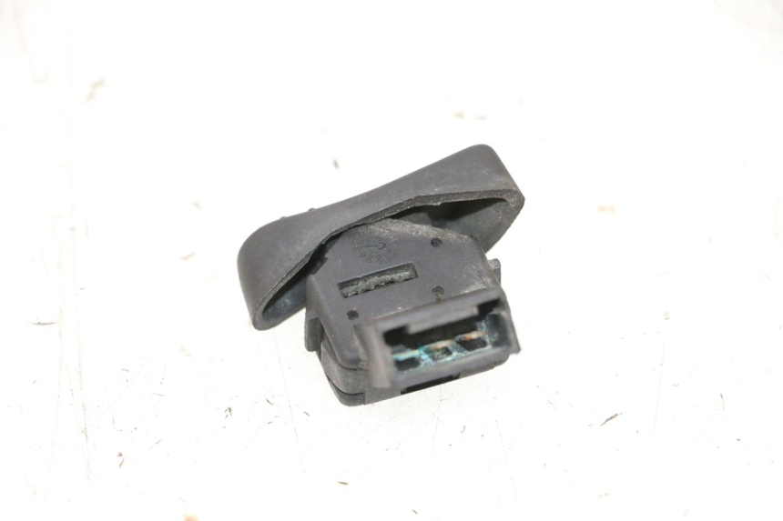 photo de INTERRUPTOR DE LUZ ALTA PIAGGIO VESPA GTS SUPER IE 125 (2009 - 2016) - Zoom estado de uso
