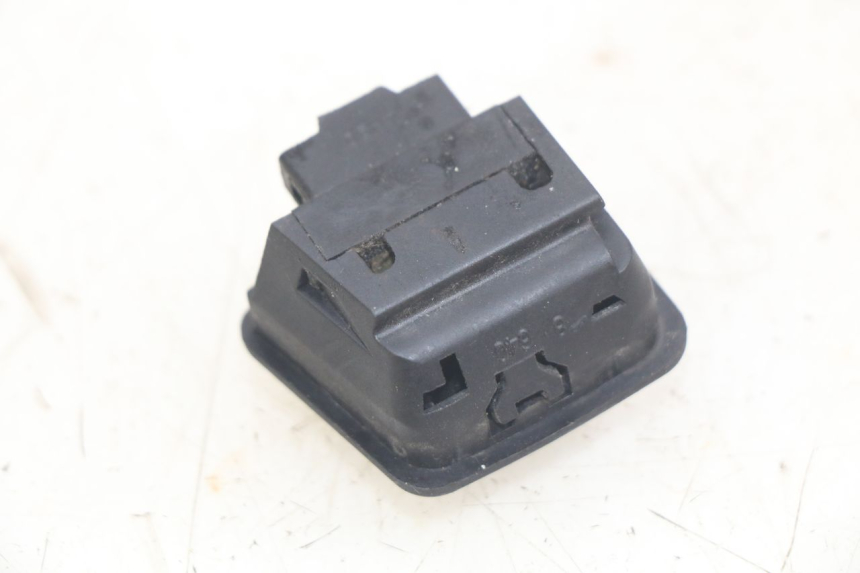 photo de INTERRUPTOR DE LUZ ALTA YAMAHA X-MAX XMAX 250 (2006 - 2009)