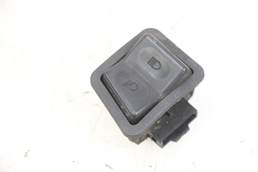 photo de INTERRUPTOR DE LUZ ALTA YAMAHA XMAX X-MAX 125 (2006 - 2009) - Vista principal