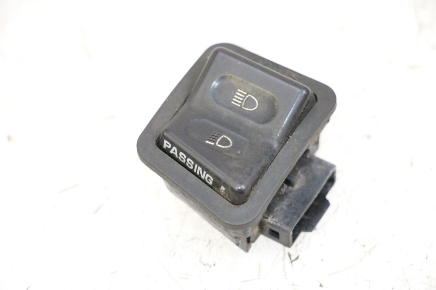 photo de INTERRUPTOR DE LUZ ALTA SYM X-PRO 4T 50 (2014 - 2021)