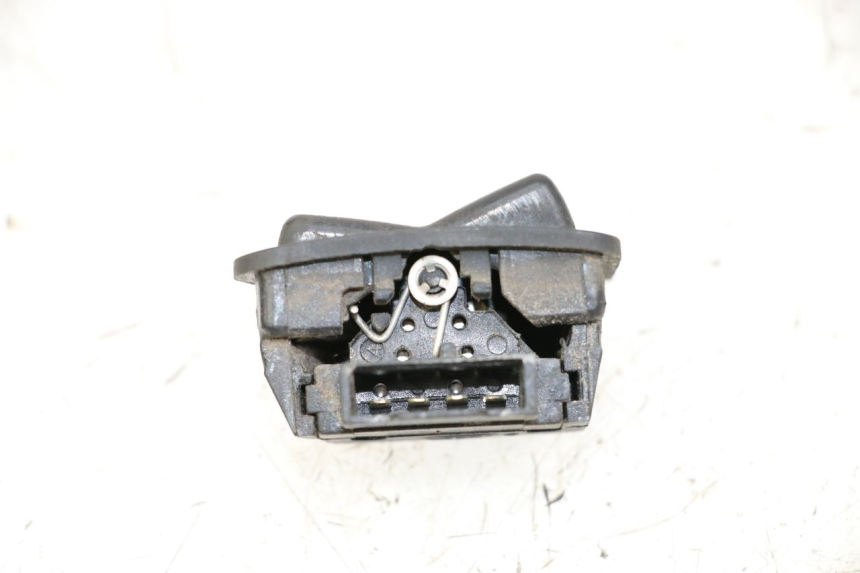 photo de INTERRUPTOR DE LUZ ALTA SYM X-PRO 4T 50 (2014 - 2021)