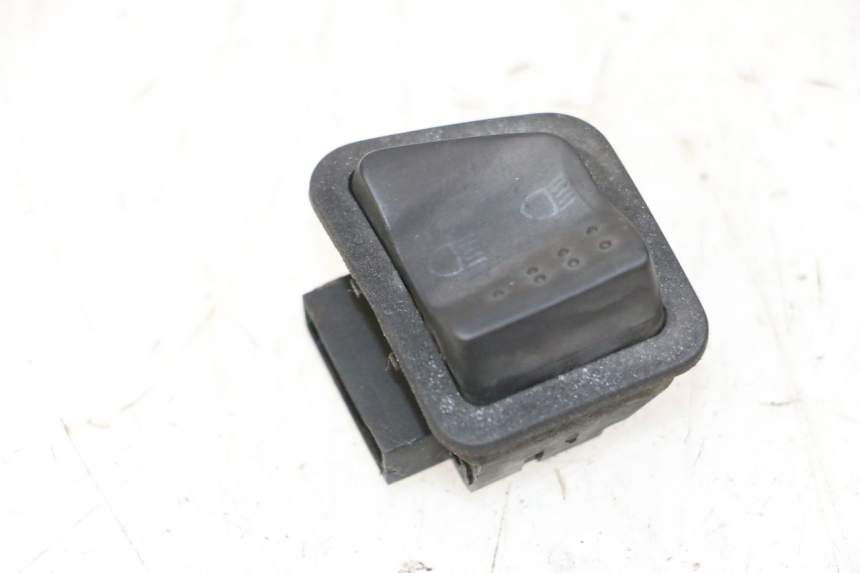 photo de INTERRUPTOR DE LUZ ALTA PIAGGIO XEVO - X EVO 125 (2007 - 2016)