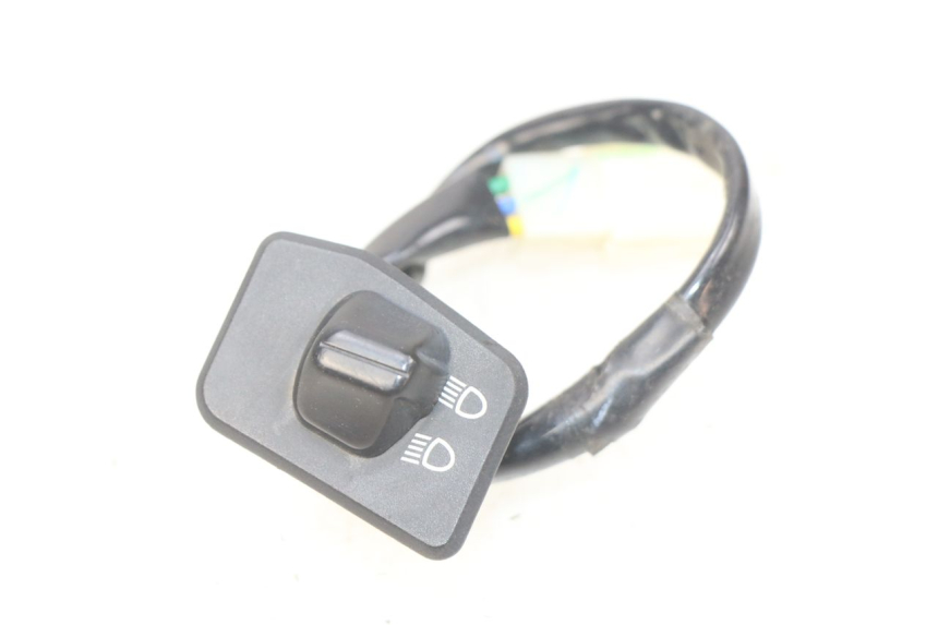 photo de INTERRUPTOR DE LUZ ALTA YAMAHA D'ELIGHT DELIGHT 115 (2013 - 2017)