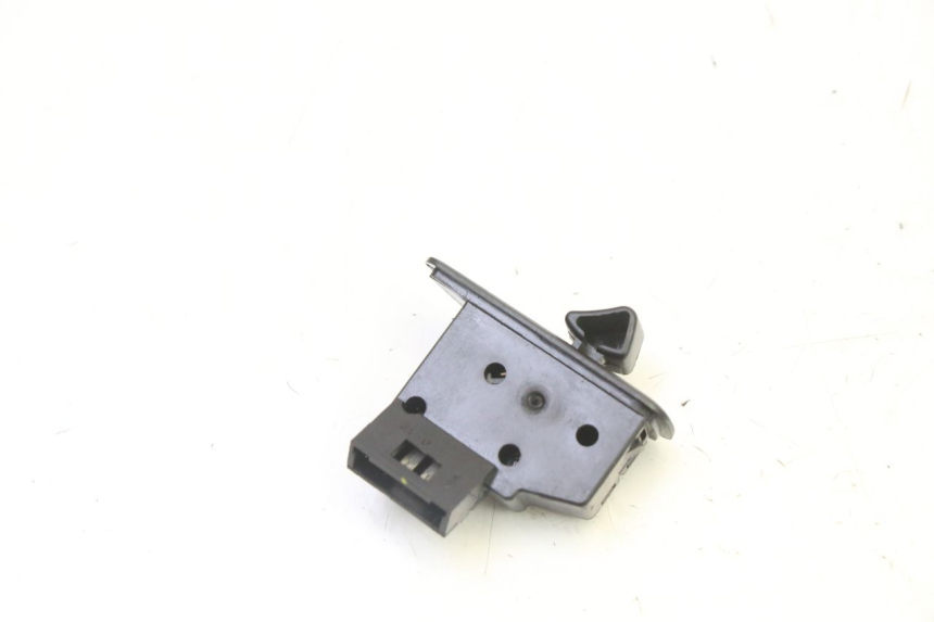 photo de CONMUTADOR ROLL LOCK PIAGGIO MP3 HPE 310 (2024 - 2025)