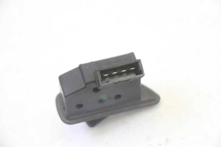 photo de CONMUTADOR ROLL LOCK PIAGGIO MP3 LT 300 (2010 - 2016)