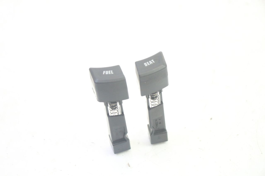 photo de CONMUTADOR YAMAHA TRICITY 300 (2020 - 2024) - Detalle de la pieza