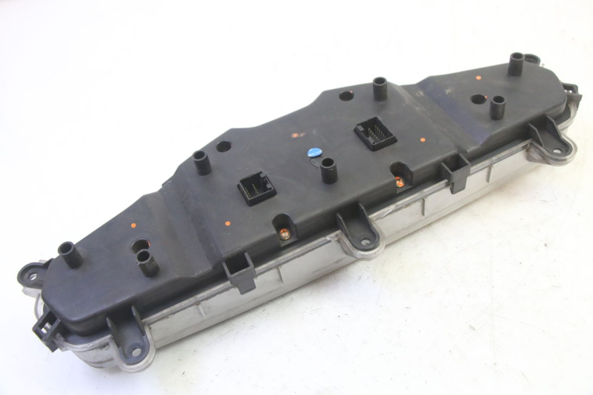 photo de VELOCIMETRO QUADRO 4 4D 350 (2015 - 2018)