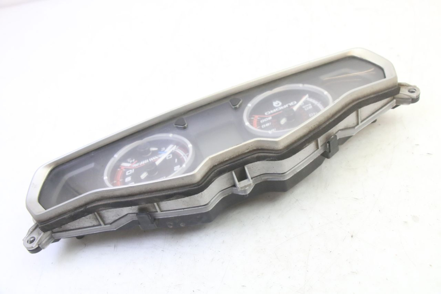 photo de VELOCIMETRO QUADRO 4 4D 350 (2015 - 2018)