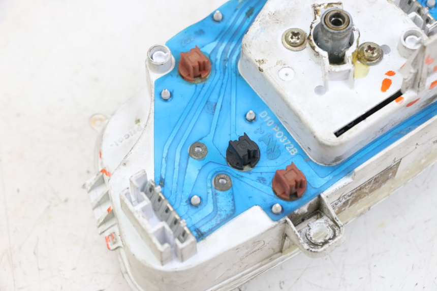 photo de CUENTA KILÓMETROS MBK BOOSTER SPIRIT 50 (2004 - 2017) - Otra perspectiva