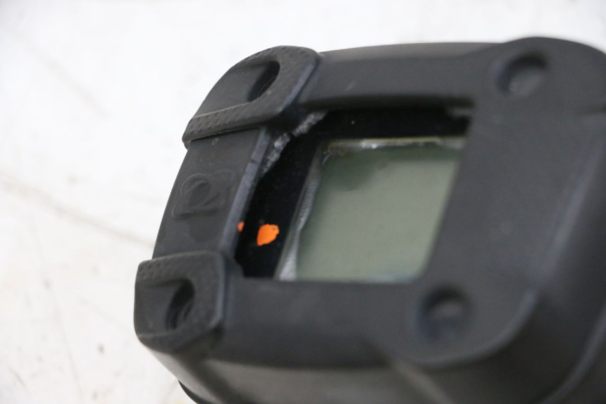 photo de VELOCIMETRO MBK BOOSTER SPIRIT NAKED 50 (2004 - 2017) - Otra perspectiva