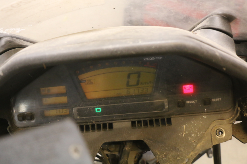 photo de CUENTA KILÓMETROS SUZUKI BURGMAN 650 (2002 - 2004)