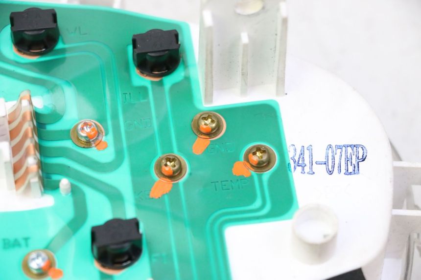 photo de CUENTA KILÓMETROS SUZUKI BURGMAN 125 (2007 - 2014)