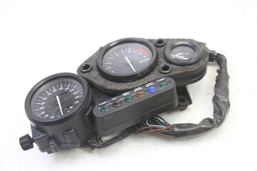 photo de VELOCIMETRO HONDA CBR RR FIREBLADE 900 (1992 - 1994)