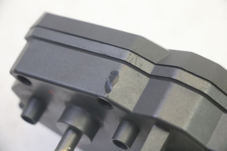 photo de CUENTA KILÓMETROS SYM CROX 4T 50 (2016 - 2023) - Estado de la superficie y material