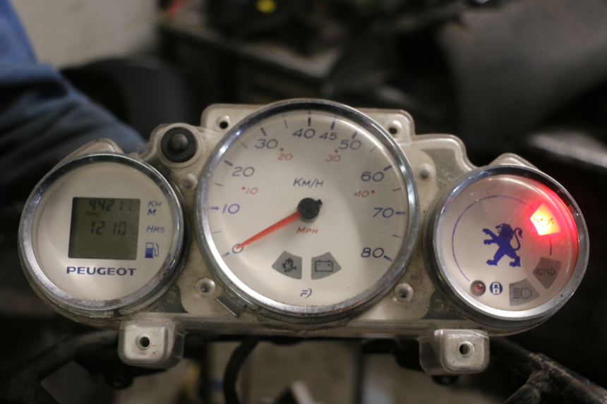 photo de CUENTA KILÓMETROS PEUGEOT ELYSTAR 50 (2002 - 2014)