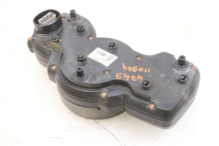 photo de CUENTA KILÓMETROS YAMAHA FJR ABS 1300 (2006 - 2012) - Primer plano técnico