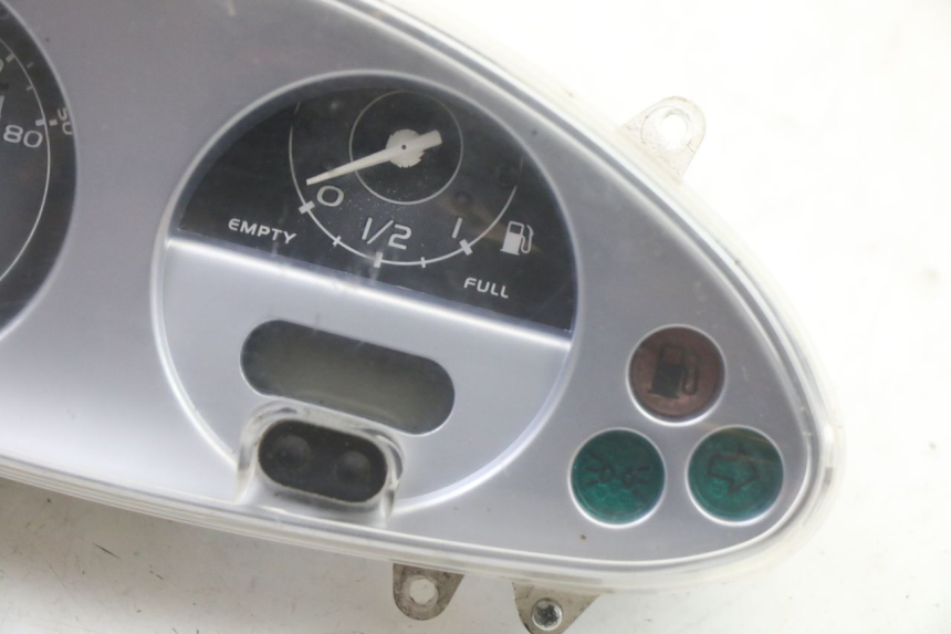 photo de CUENTA KILÓMETROS PIAGGIO FLY 2T 50 (2004 - 2017)