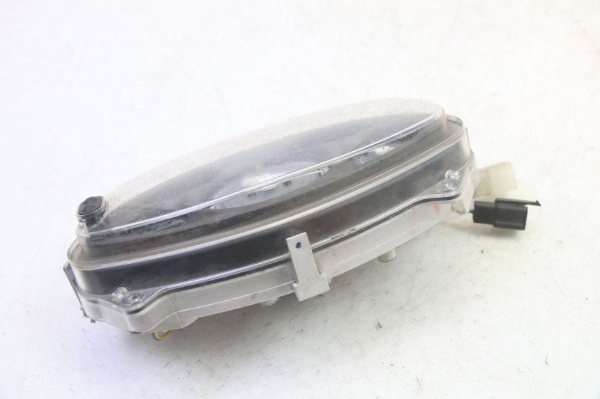 photo de CUENTA KILÓMETROS PIAGGIO FLY 4T 50 (2013 - 2017) - Estado de la superficie y material