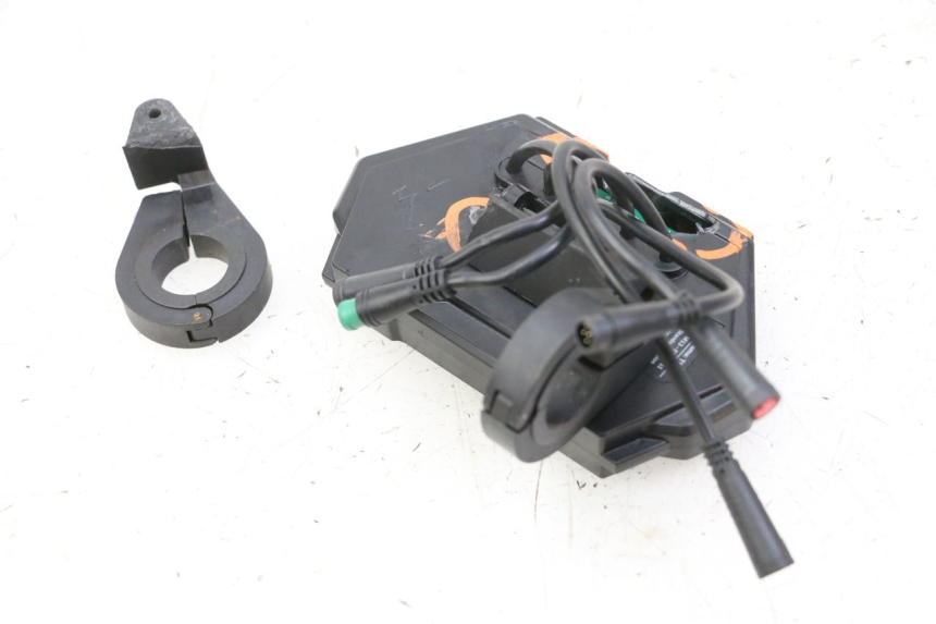 photo de VELOCIMETRO KUKIRIN G2 MASTER 1