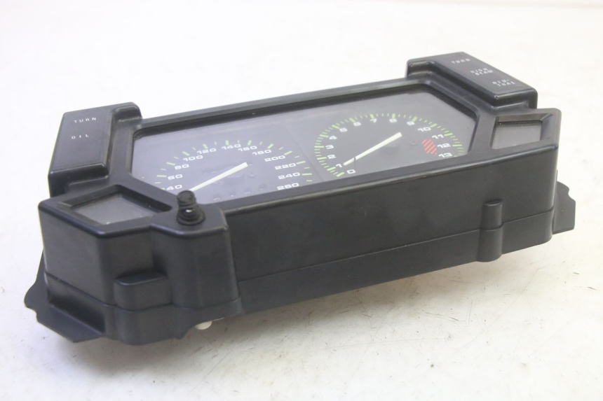 photo de VELOCIMETRO KAWASAKI GPX R WARBIRD 600 (1988 - 1993) - Características distintivas