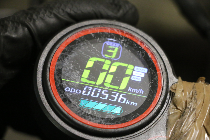 photo de VELOCIMETRO HITWAY H5 1