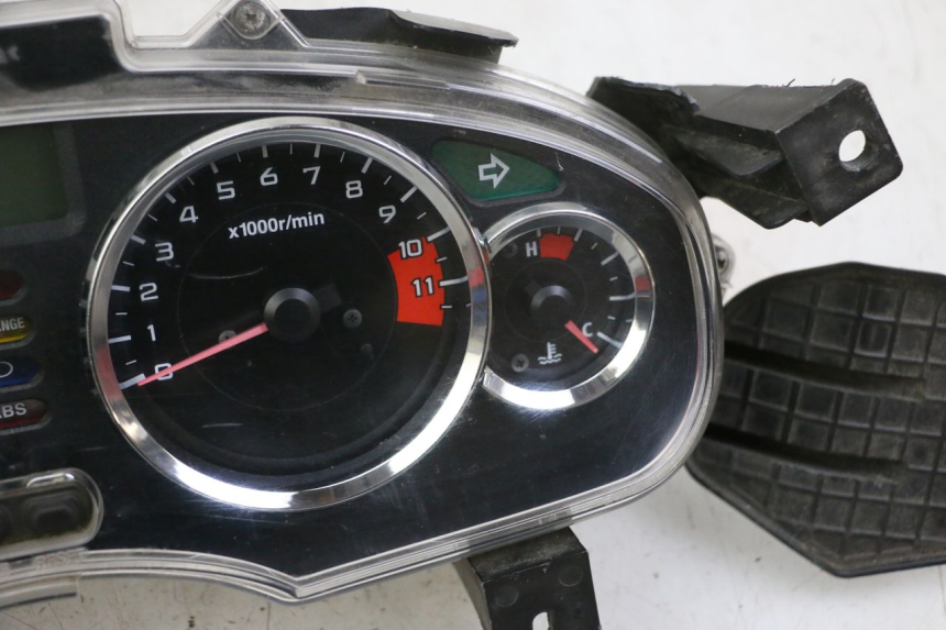 photo de CUENTA KILÓMETROS HONDA FES S-WING SWING ABS 125 (2007 - 2015)