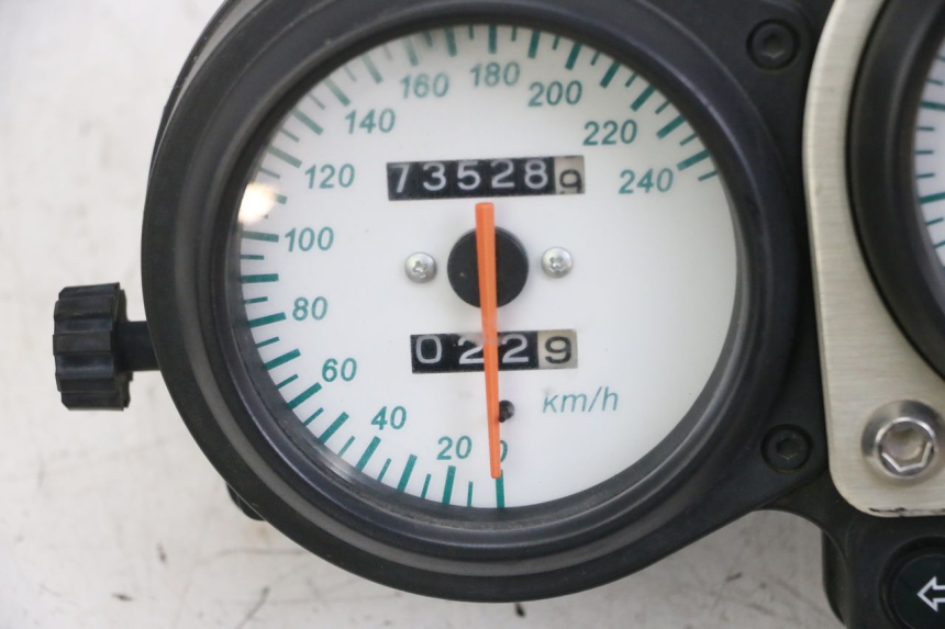 photo de VELOCIMETRO KAWASAKI ZR7 ZR-7 S 750 (1999 - 2004)