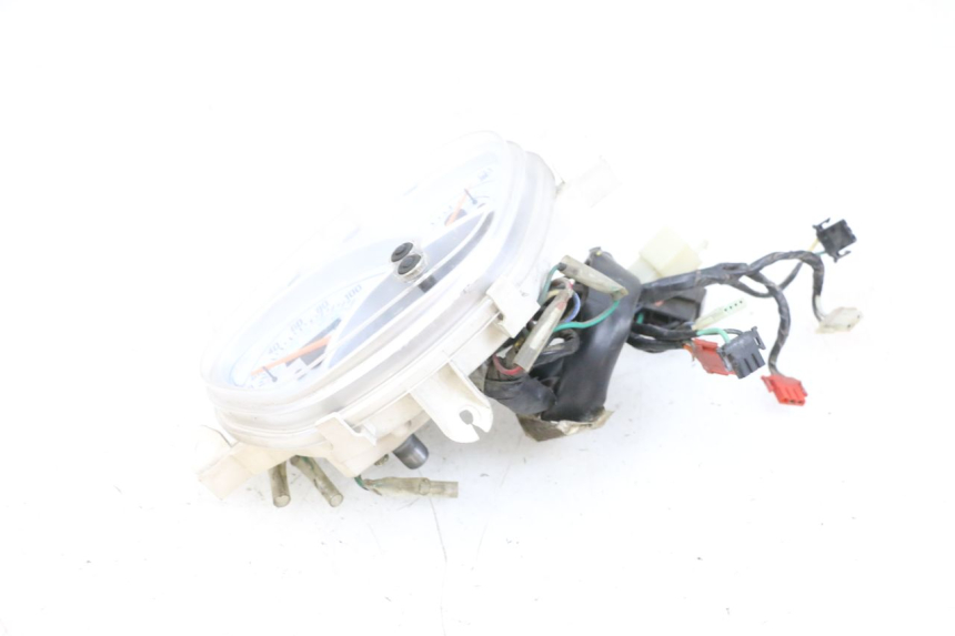 photo de CUENTA KILÓMETROS KYMCO LIKE 125 (2009 - 2016) - Detalle de la pieza