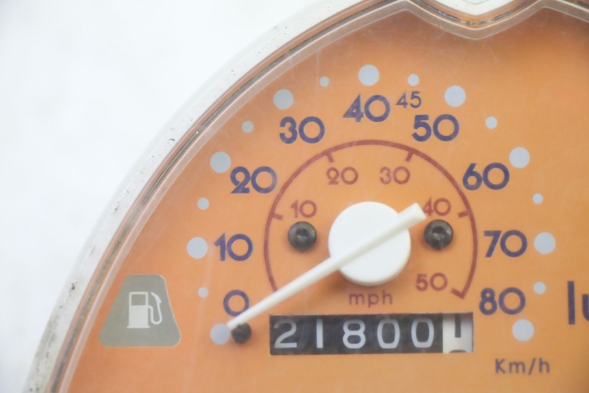 photo de CUENTA KILÓMETROS PEUGEOT LUDIX 50 (2008 - 2017) - Detalle de la pieza