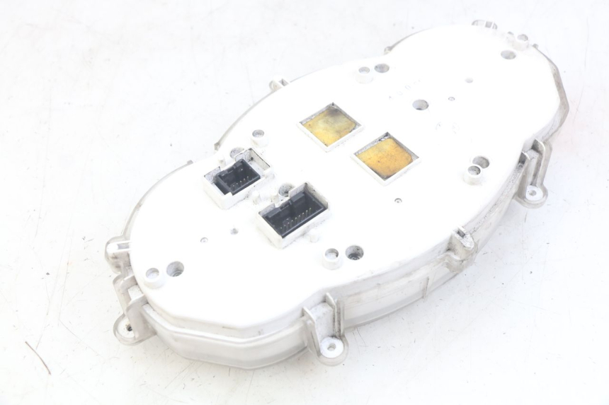 photo de CUENTA KILÓMETROS PIAGGIO MP3 LT 400 (2007 - 2012)