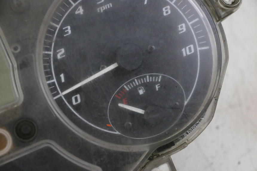 photo de CUENTA KILÓMETROS PIAGGIO MP3 LT 400 (2007 - 2012)