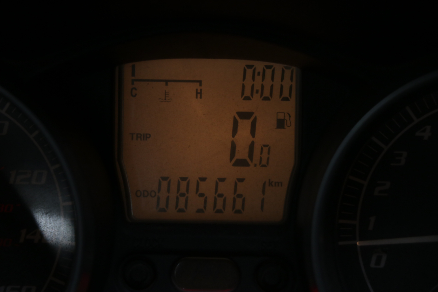 photo de CUENTA KILÓMETROS PIAGGIO MP3 125 (2006 - 2014)