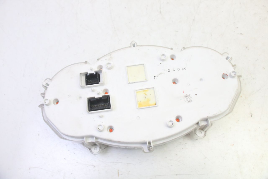photo de VELOCIMETRO PIAGGIO MP3 RL 250 (2007 - 2010)