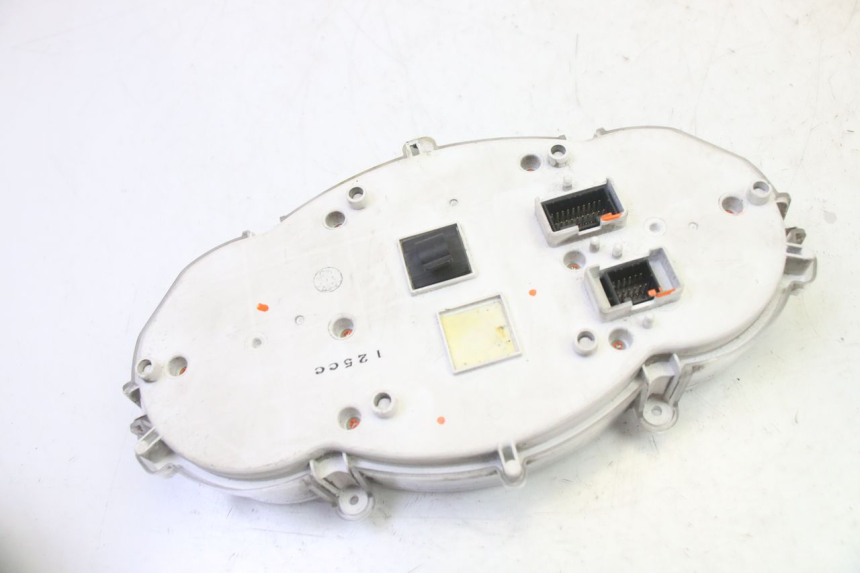 photo de CUENTA KILÓMETROS PIAGGIO MP3 125 (2006 - 2014)