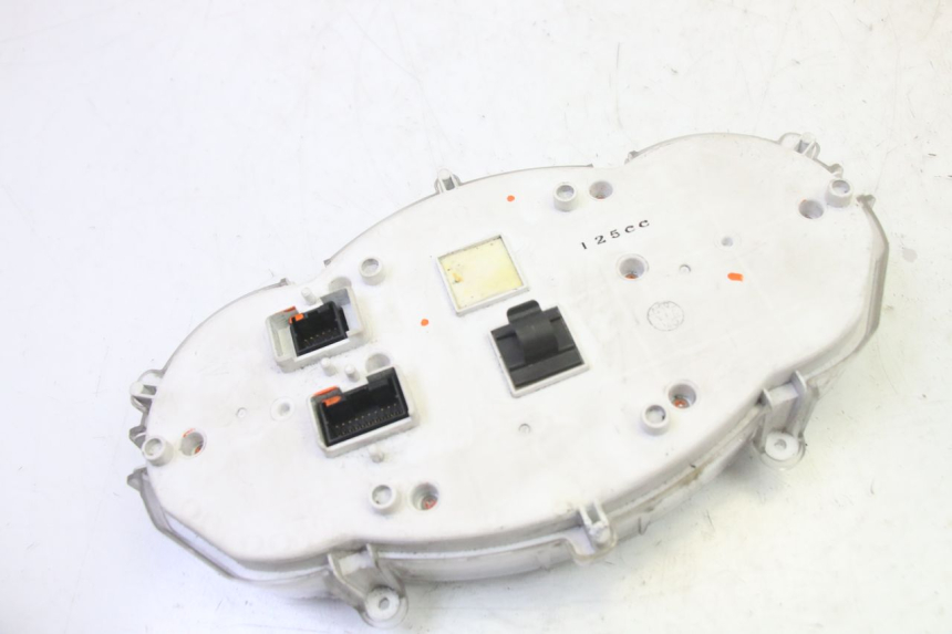 photo de CUENTA KILÓMETROS PIAGGIO MP3 125 (2006 - 2014)