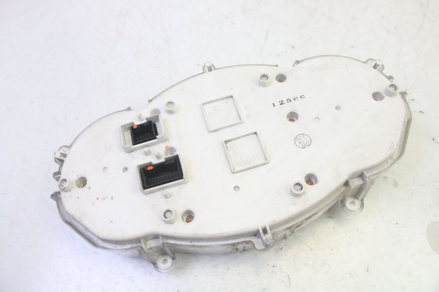 photo de CUENTA KILÓMETROS PIAGGIO MP3 125 (2006 - 2014)