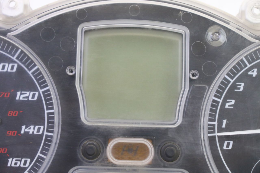photo de VELOCIMETRO PIAGGIO MP3 RL 250 (2007 - 2010) - Zoom estado de uso