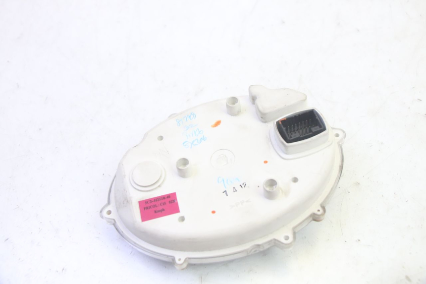 photo de CUENTA KILÓMETROS YAMAHA NEOS NEO'S 4T 50 (2008 - 2016) - Detalles de los puntos de fijación